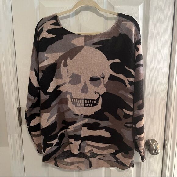 Skull Cashmere Camouflage Skull Sweater - Lavender and Gray NWOT - Picture 3 of 6